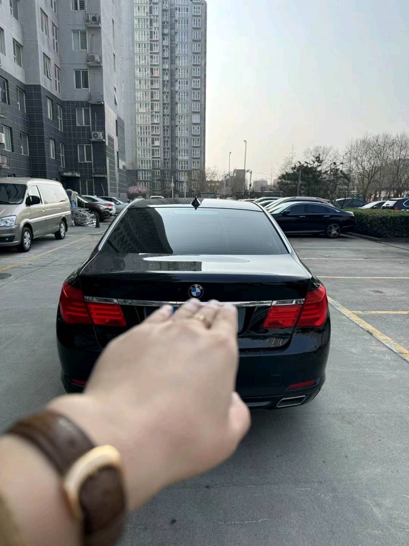 廊坊10年宝马7系9