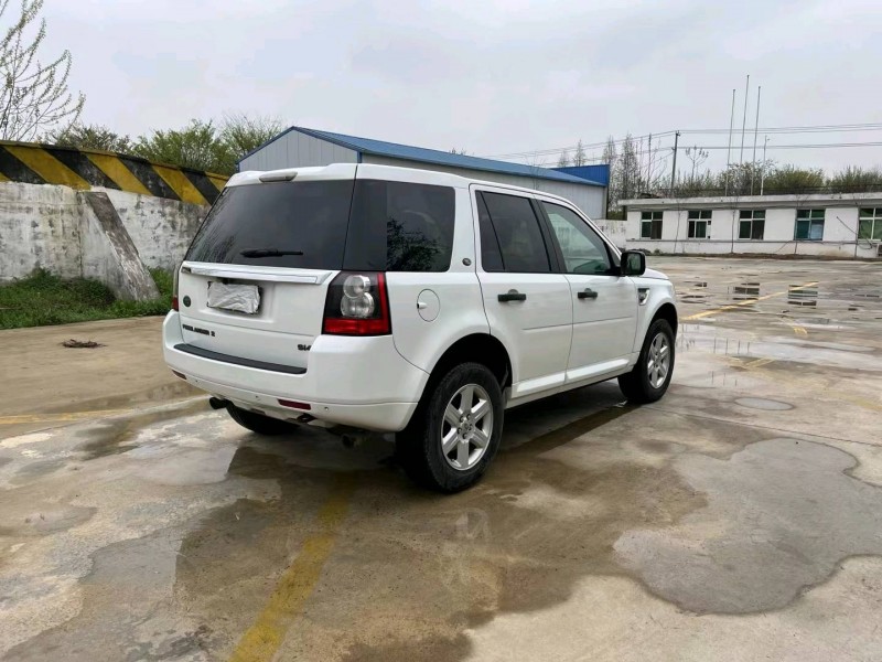 徐州12年路虎神行者4