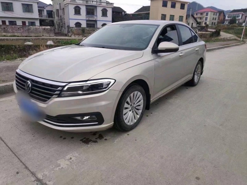 邵阳22年大众朗逸1