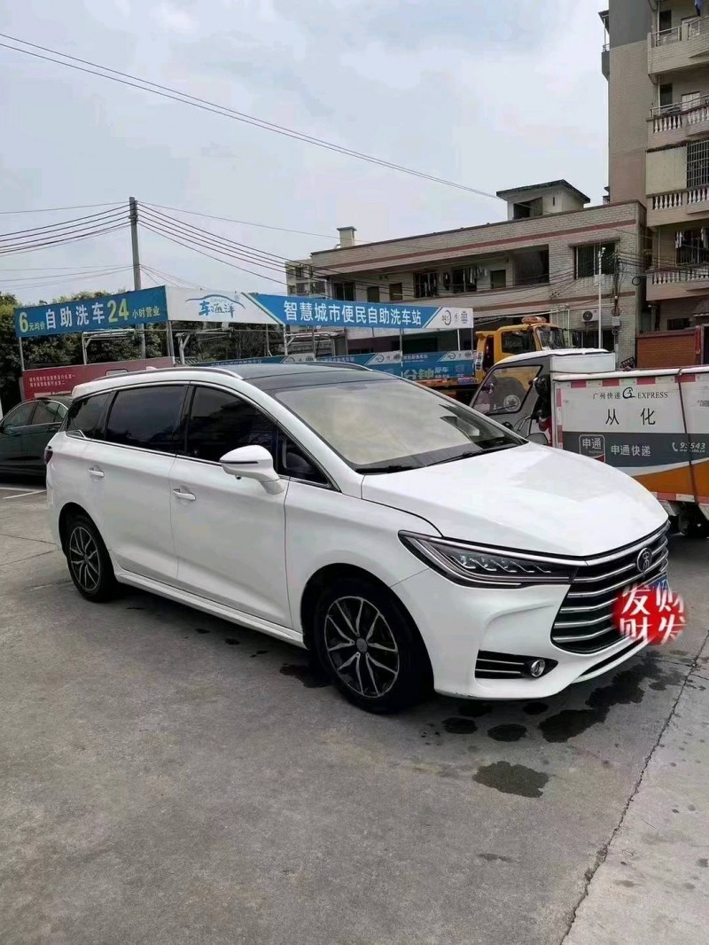 汕头18年比亚迪宋MAX2