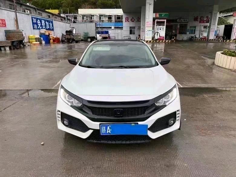 佛山17年本田思域1