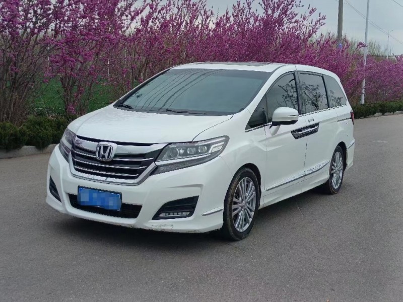 济宁17年本田艾力绅2