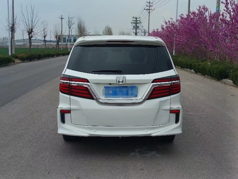 济宁17年本田艾力绅9