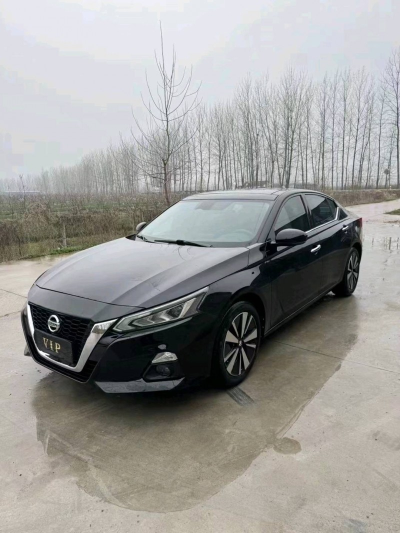 淮南21年日產天籟2