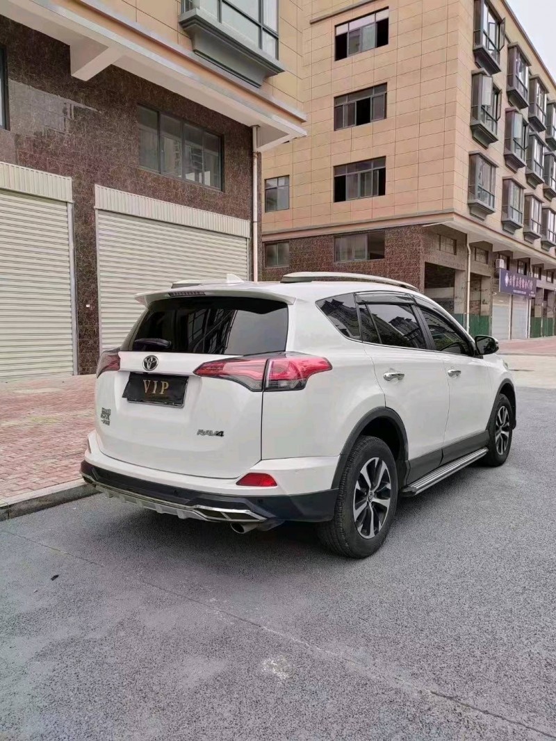 泉州17年豐田RAV4榮放5