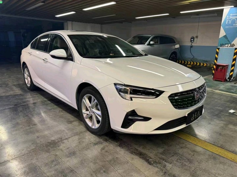 台州21年别克君威2