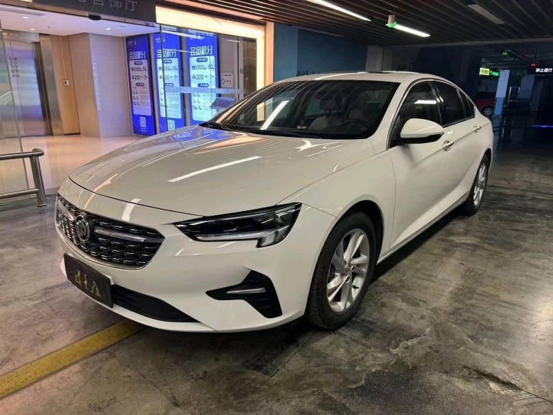 台州21年别克君威3