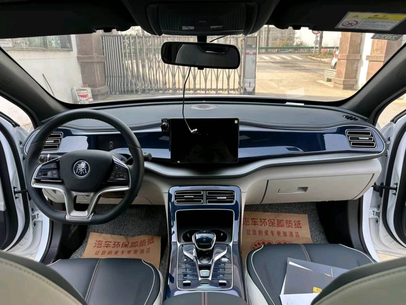 徐州23年比亚迪秦8