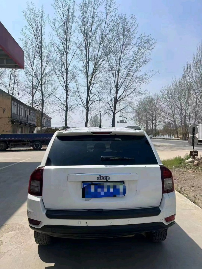 菏泽14年Jeep指南者3