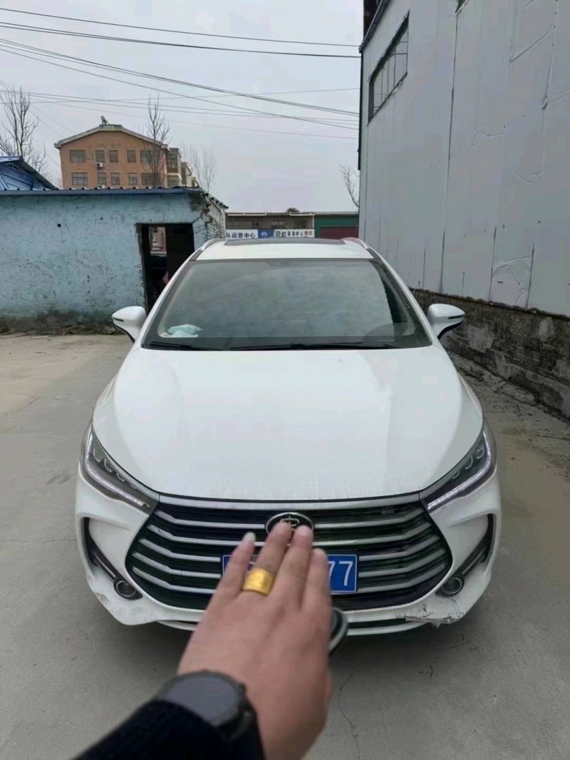 菏泽20年比亚迪宋MAX1