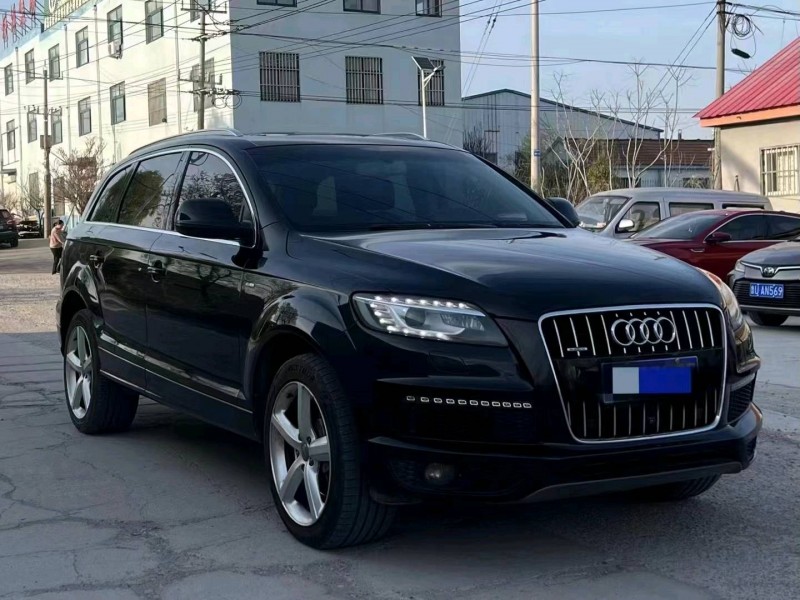 青岛13年奥迪Q72