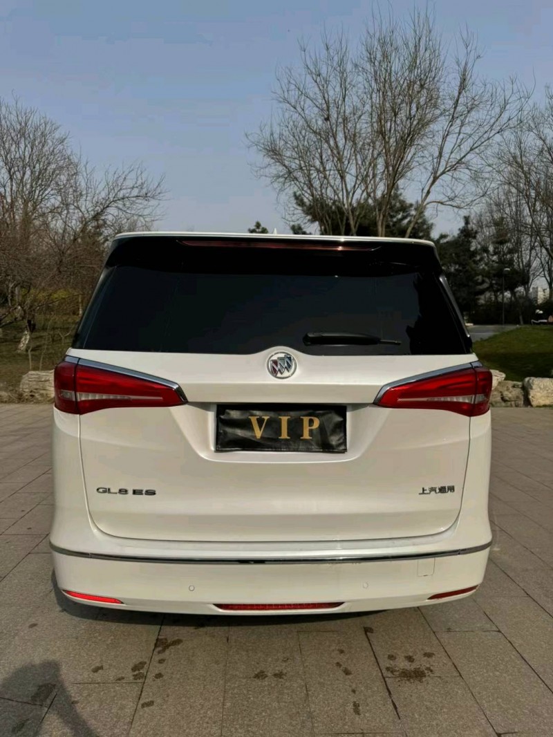 邢台17年别克GL89