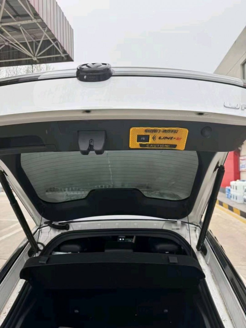 淮南22年長安汽車UNI-V4