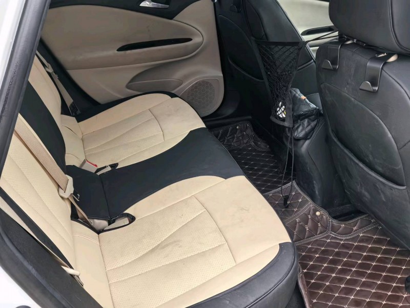 徐州18年别克威朗7