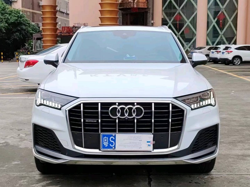 珠海21年奥迪Q71