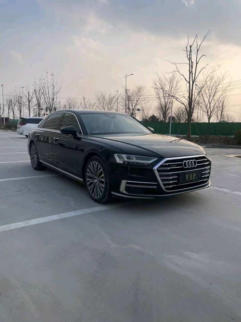 徐州20年奥迪A8L2