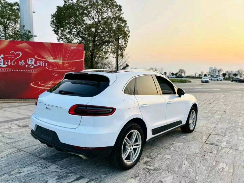 湖州14年保時捷Macan3