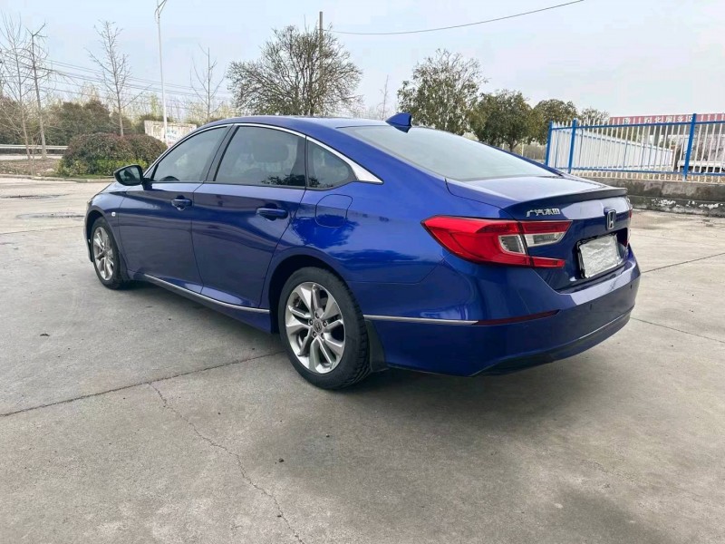 徐州19年本田雅阁8