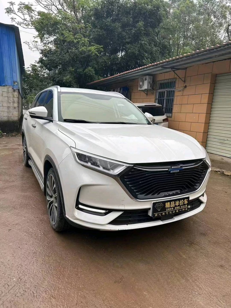 欽州19年長安汽車歐尚1