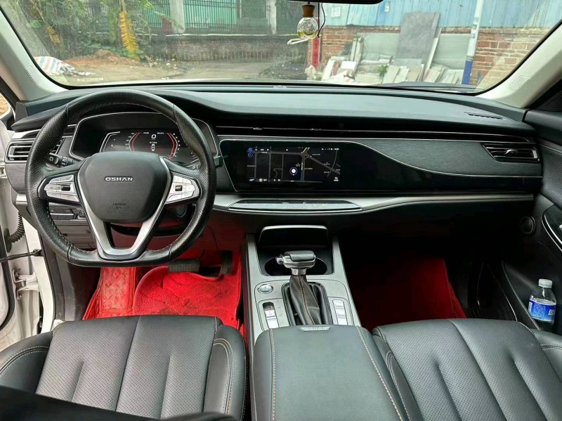 欽州19年長安汽車歐尚9