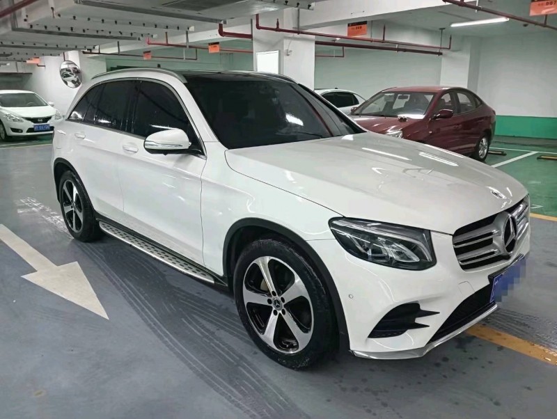 苏州17年奔驰GLC2