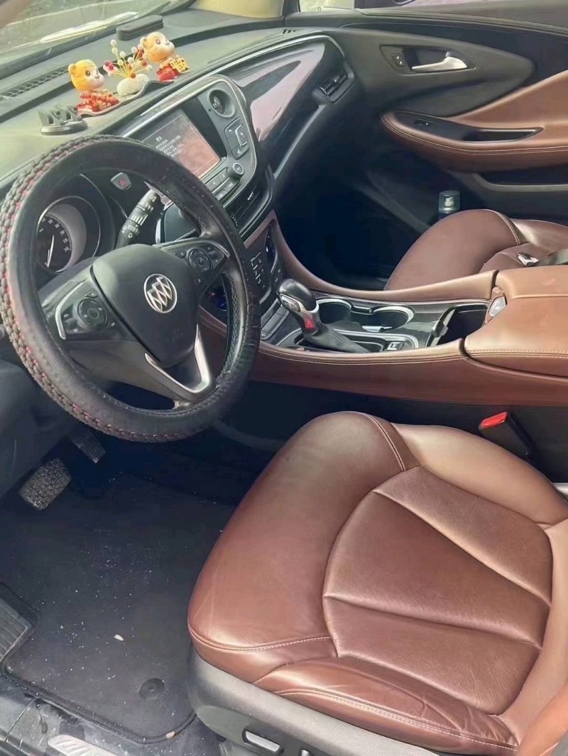 苏州19年别克昂科威5