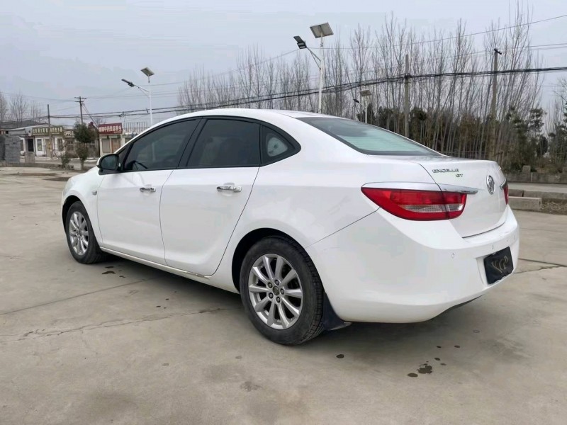 徐州14年别克英朗7