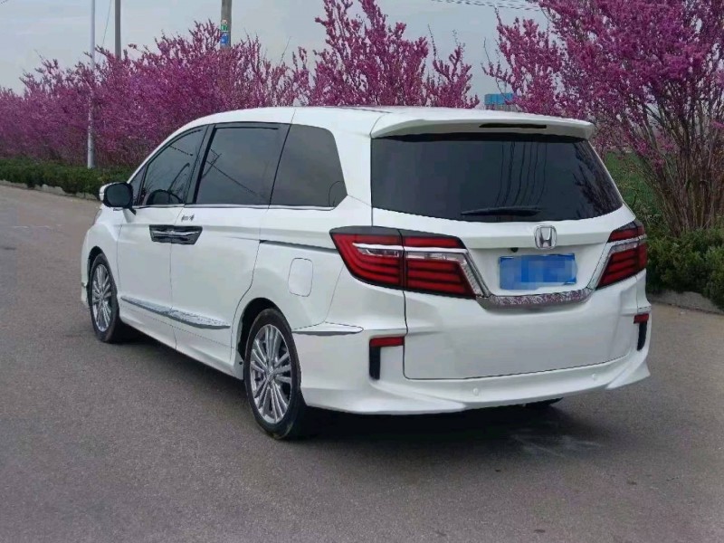 东营17年本田艾力绅6