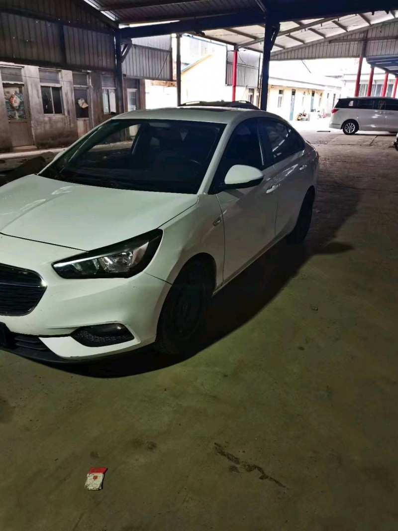 东营18年别克凯越2