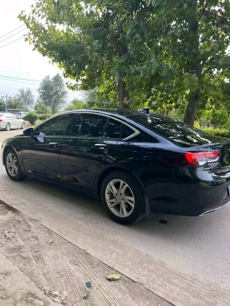 保定21年别克君威7