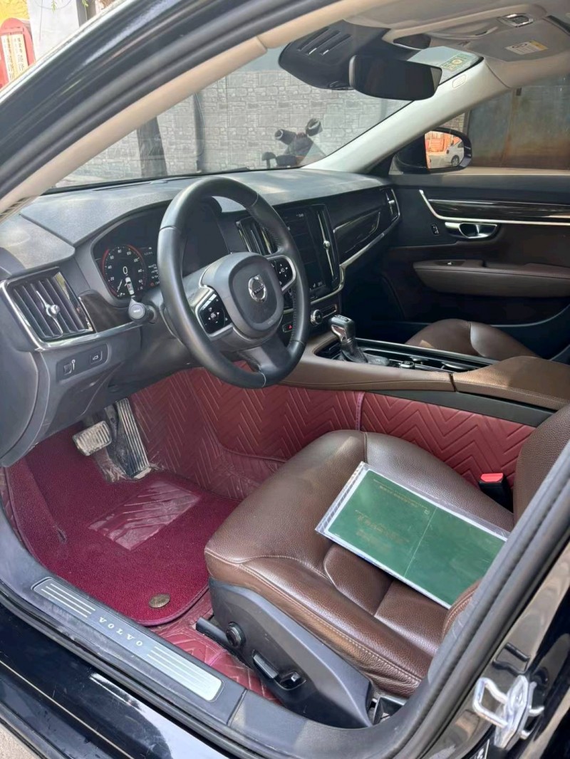 保定18年沃尔沃S904