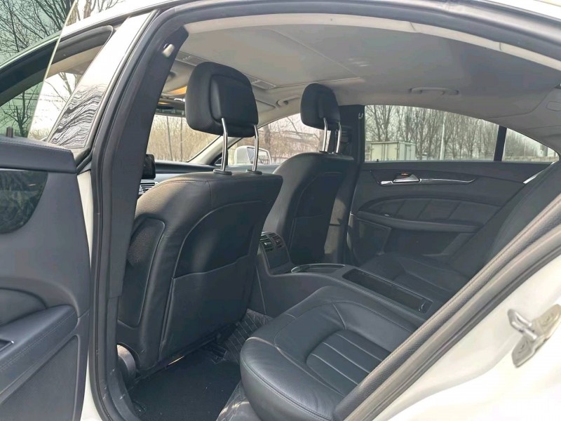 保定16年奔驰CLS5