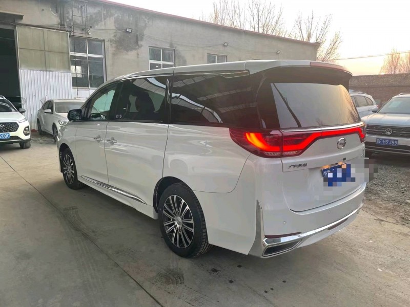 保定22年传祺M84