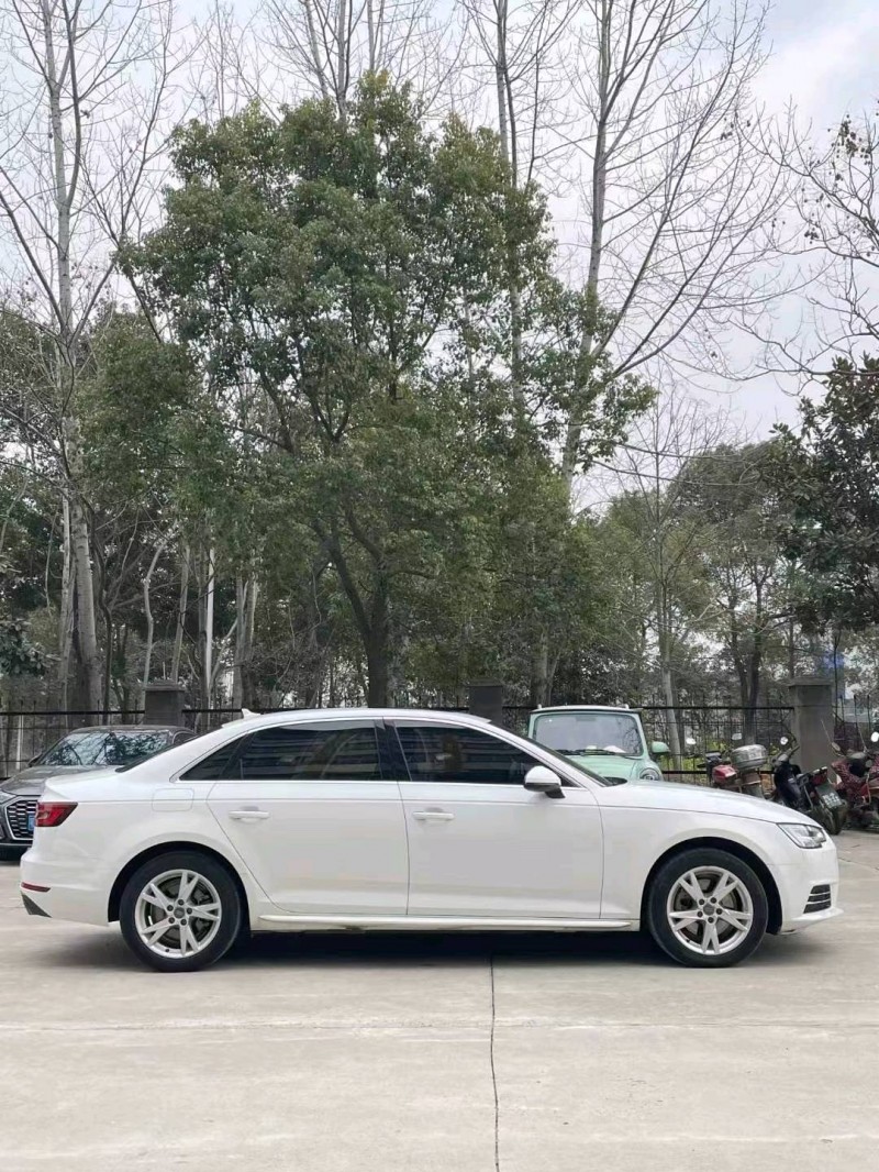 襄阳18年奥迪A4L7