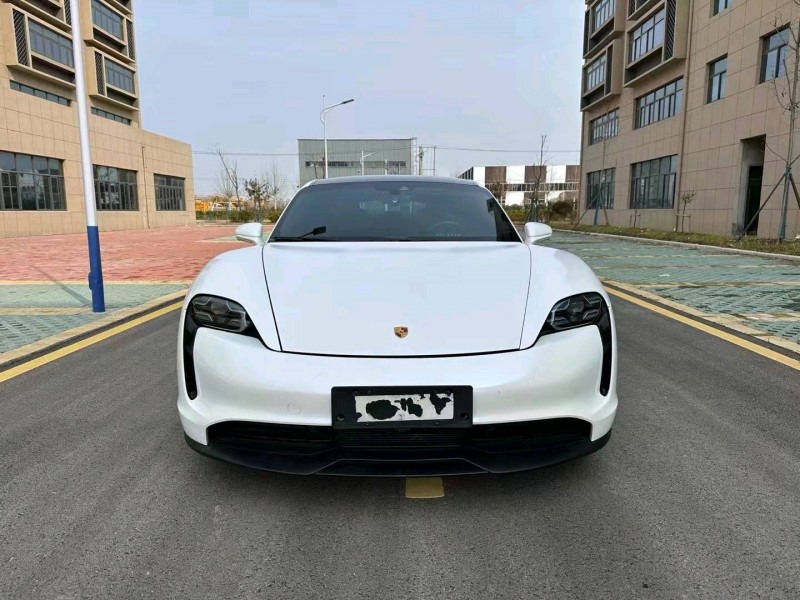 徐州22年保时捷Taycan1