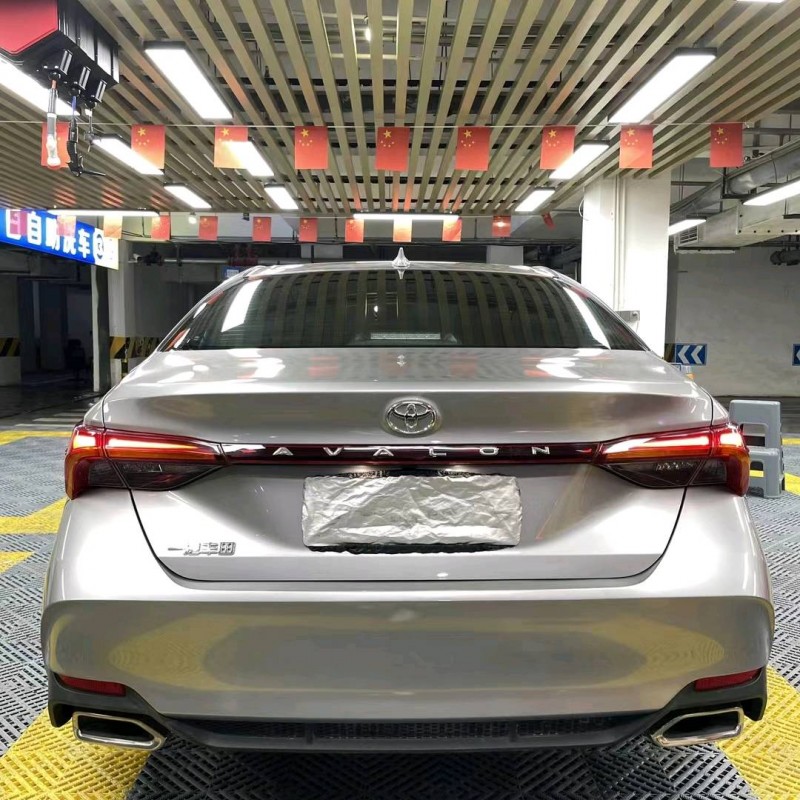 成都22年丰田亚洲龙6