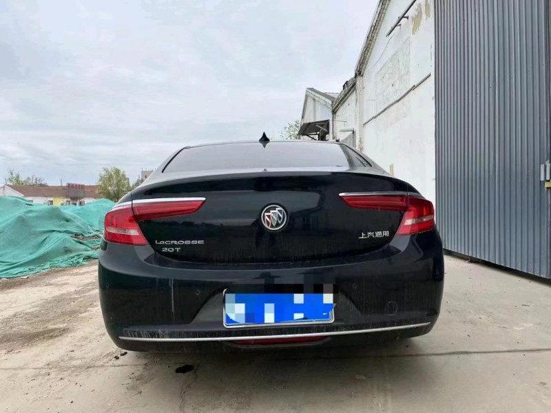 东营17年别克君越9