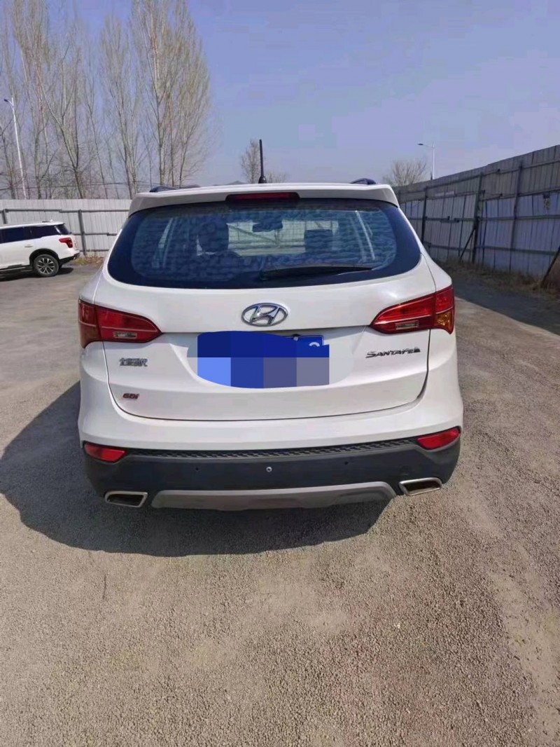 保定13年现代新胜达2