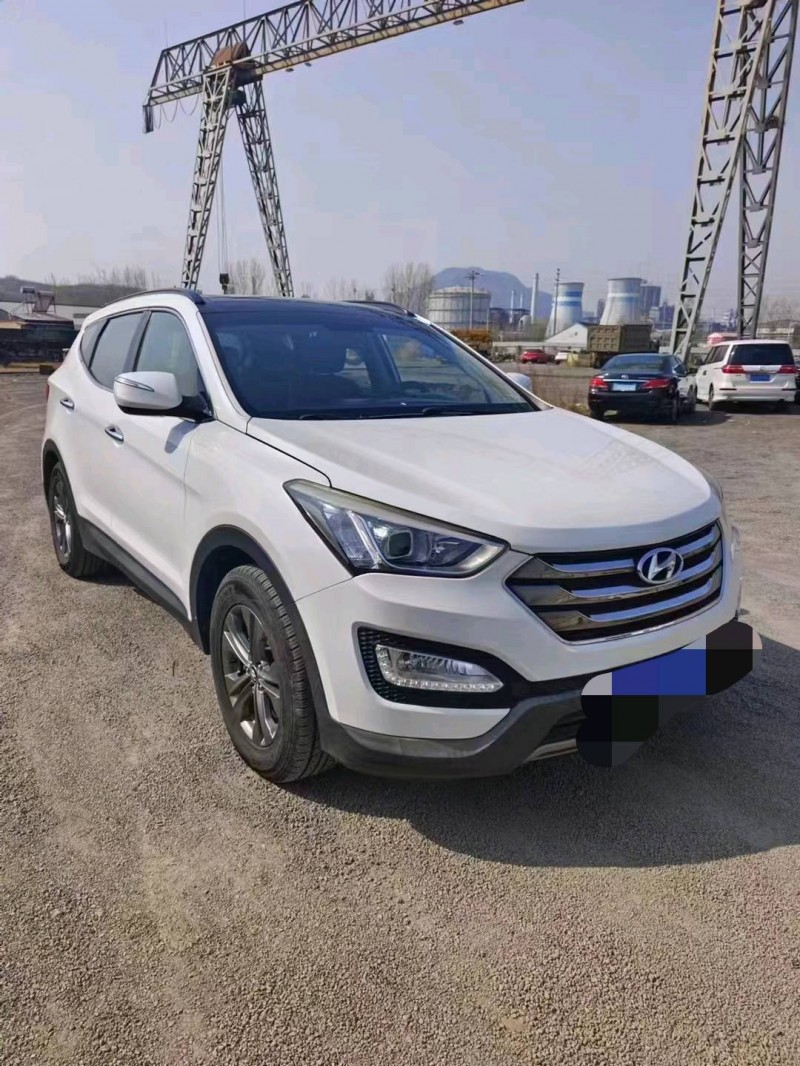 保定13年现代新胜达3