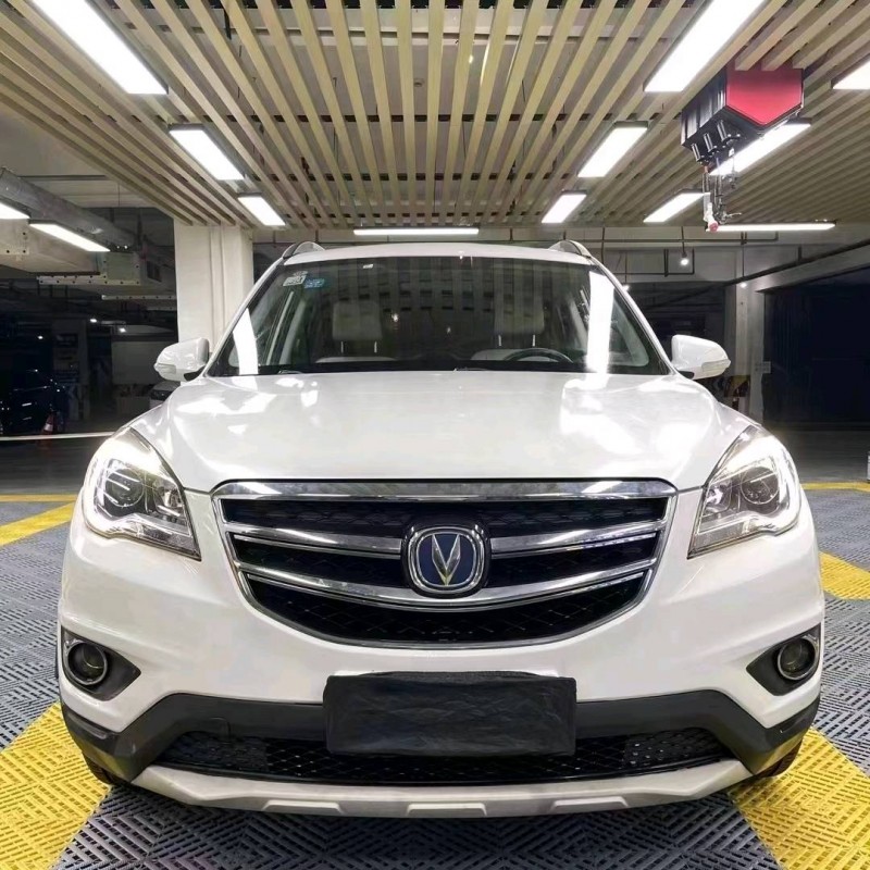 成都18年长安汽车CS351