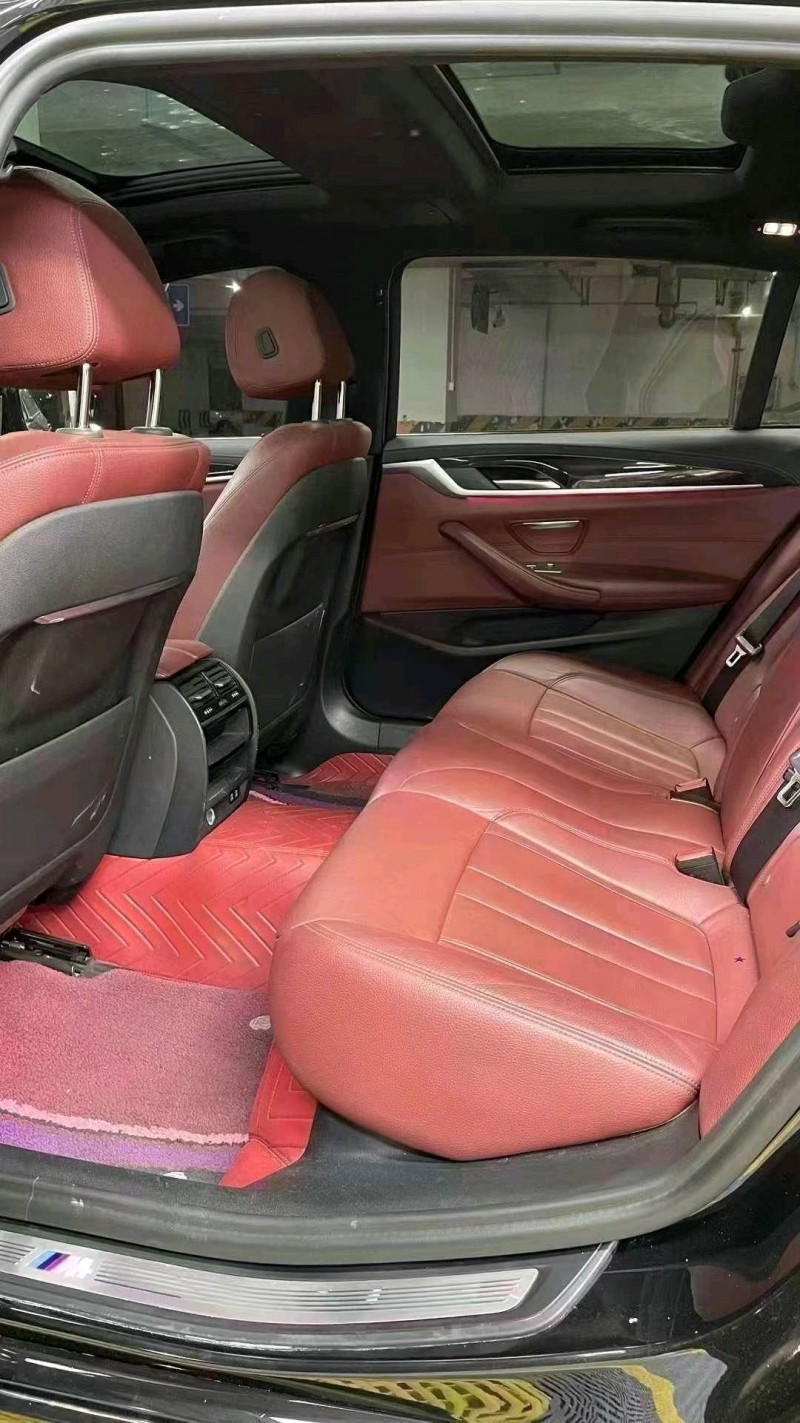 成都20年宝马5系7