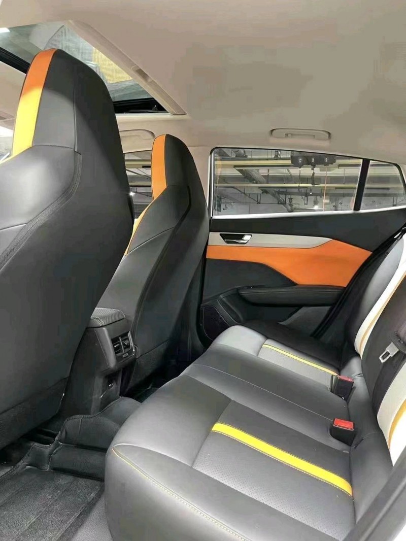 成都22年东风奕炫9