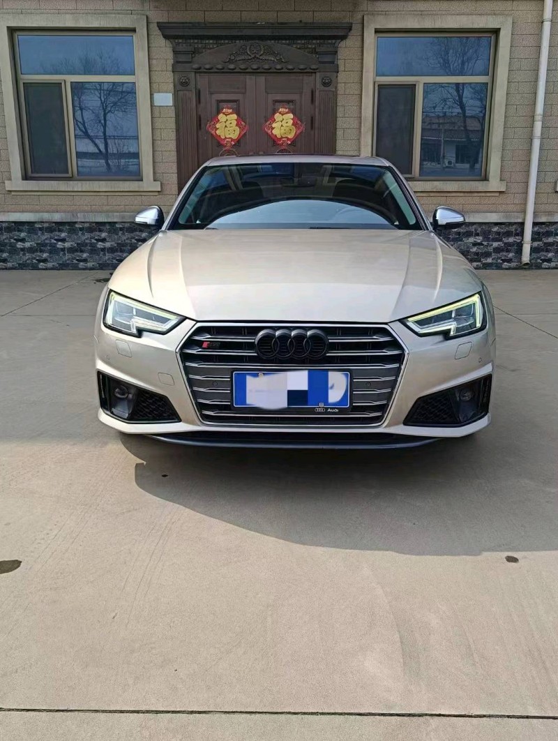 邯鄲19年奧迪A4L1
