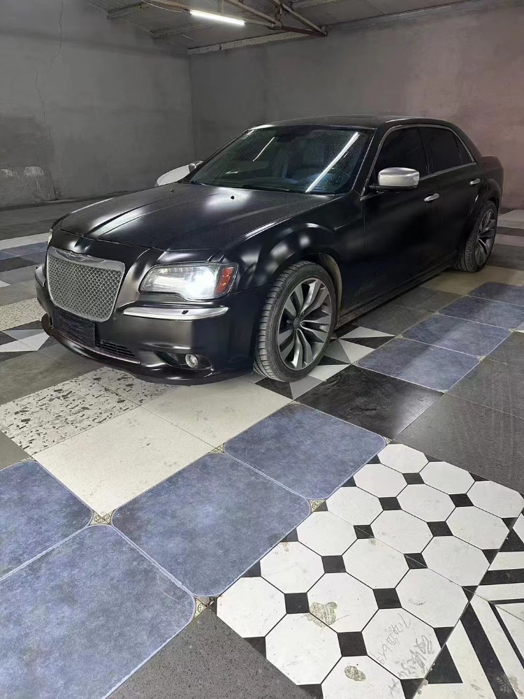 濱州13年克萊斯勒300C3