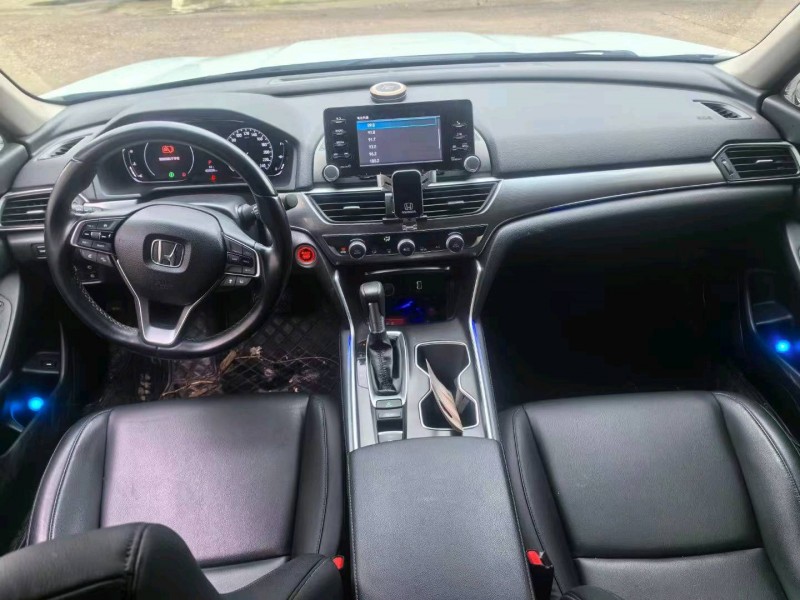 苏州20年本田雅阁3