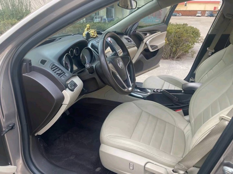 徐州14年别克君威3