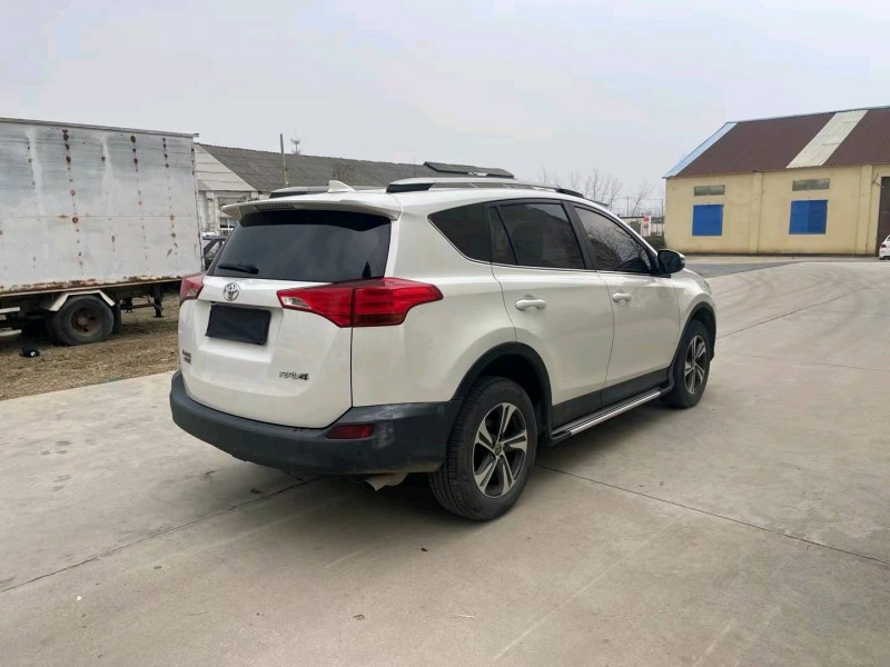 徐州16年丰田RAV4荣放5