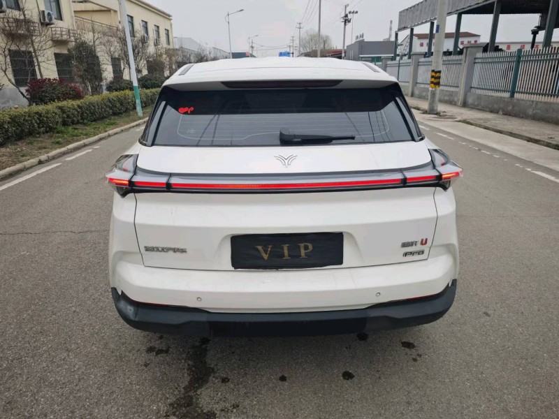 蚌埠21年哪吒U9