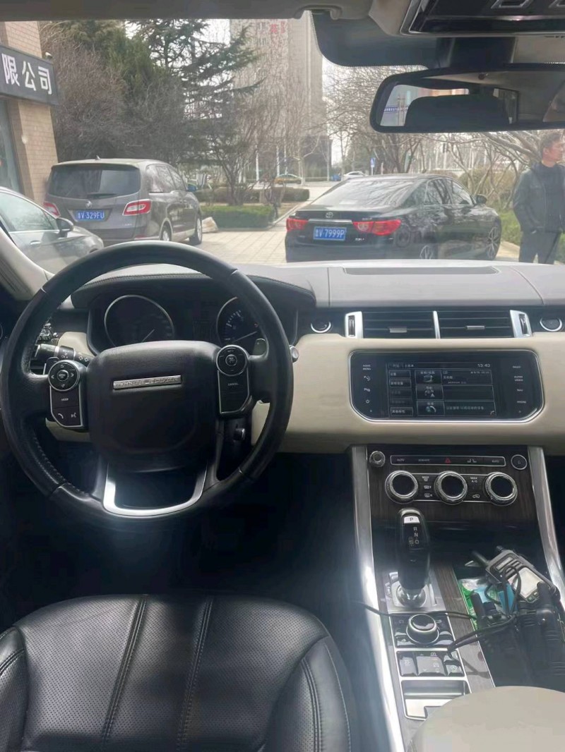 枣庄14年路虎揽胜运动4