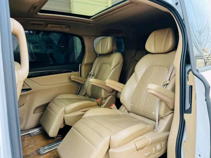 枣庄18年别克GL86